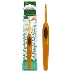 Clover haaknaalden liggen fijn in de hand en haken zeer prettig.