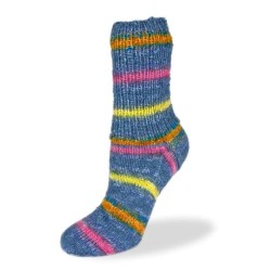 Rellana Flotte Socke Blue met prachtige frisse kleuren in het blauw