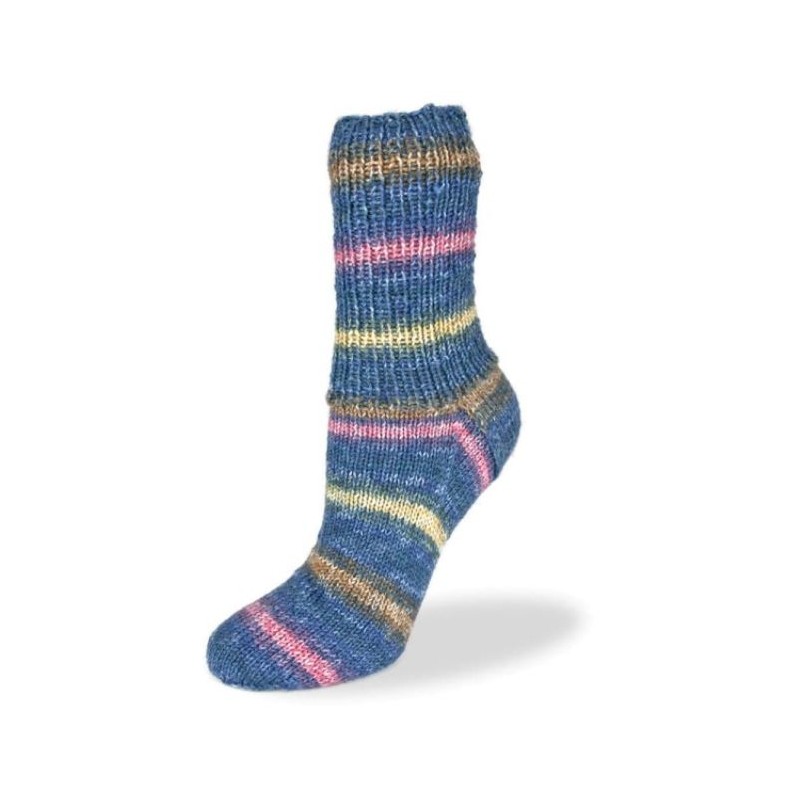 Rellana Flotte Socke Blue met prachtige frisse kleuren in het blauw Rellana Flotte Socke Blue met prachtige frisse kleuren in het blauw