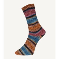 Kniebis is een prachtig sokkengaren uit de Pro Lana golden socks serie