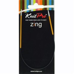 Knitpro Zing Licht Metalen, met verschillende lengtes van de naaldjes.