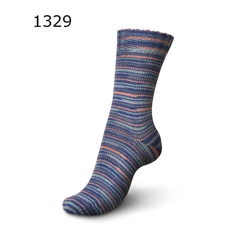 Regia Virtual Reality is een sokkenwol met de kleinere streeppatronen Regia Virtual Reality is een sokkenwol met de kleinere streeppatronen