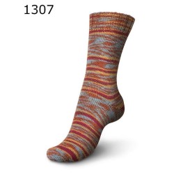 Regia Wellness Color heerlijke wellness tijdens het breien met dit garen..