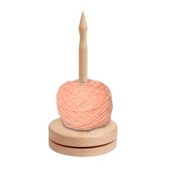 Knitpro bolhouder superhandig tijdens breien en haken, de bol rolt niet weg