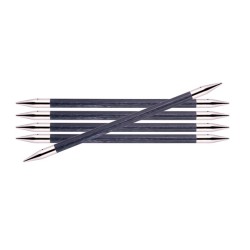 Knitpro Royale gladde berkenhouten sokkennaaldjes met metalen punten .