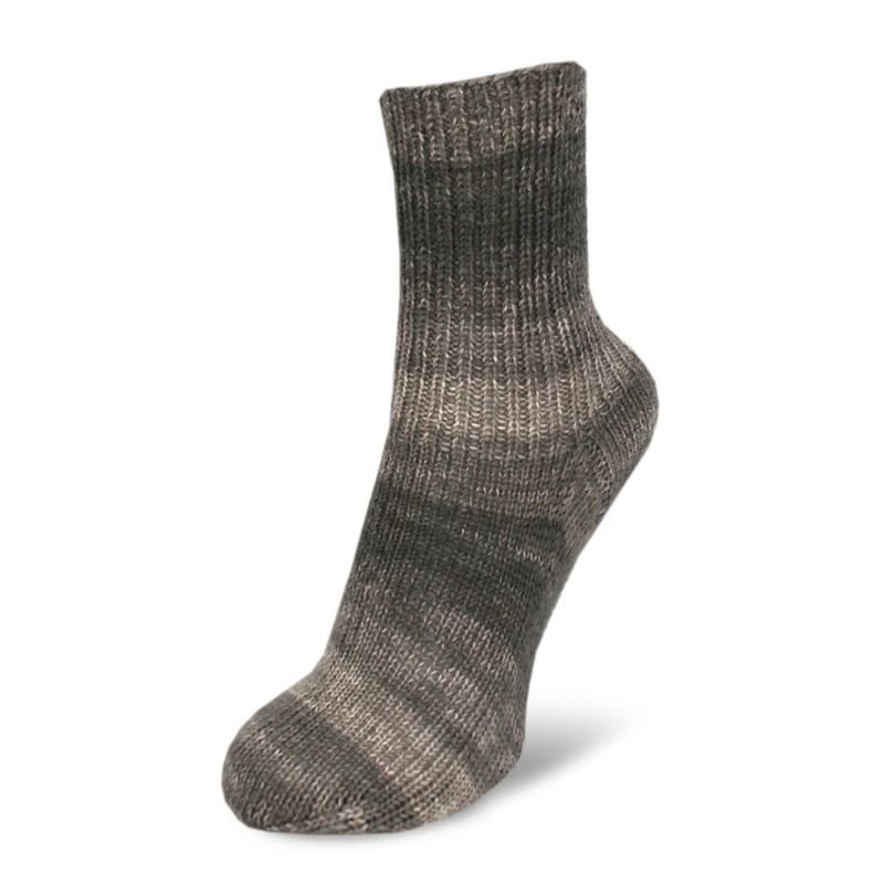 Rellana Flotte Socke Cashmere Merino heerlijk zacht sokkengaren. Rellana Flotte Socke Cashmere Merino heerlijk zacht sokkengaren.
